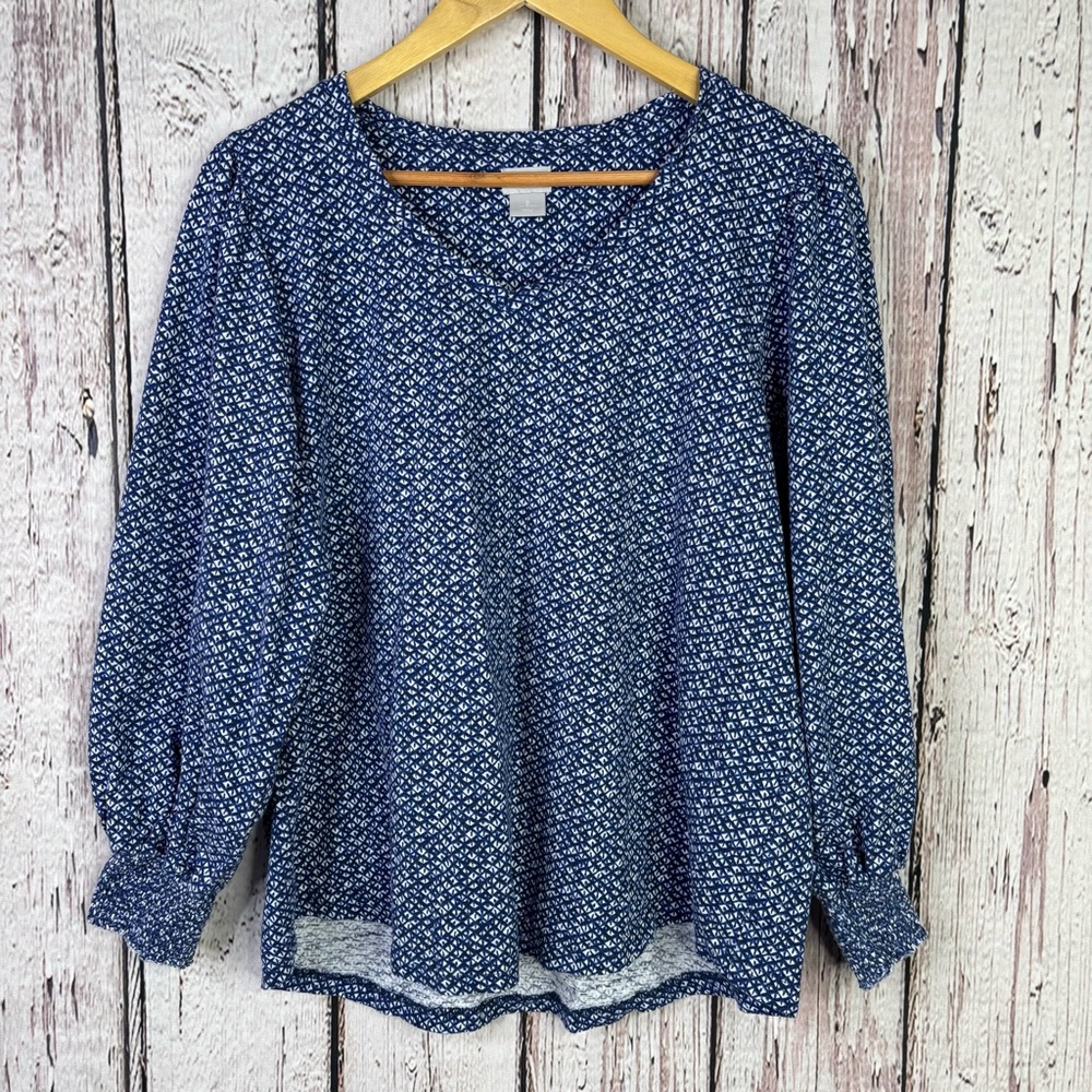 Chico’s‎ 2 | Large Blue & White Geometric Print Shirt V-Neck Bishop Sleeves Top